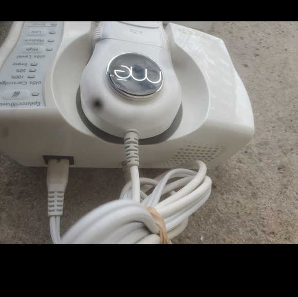 2pc Me Elos Smooth Permanent Hair Device & IPL Replacement Cartridge 50,000 - Picture 11 of 11